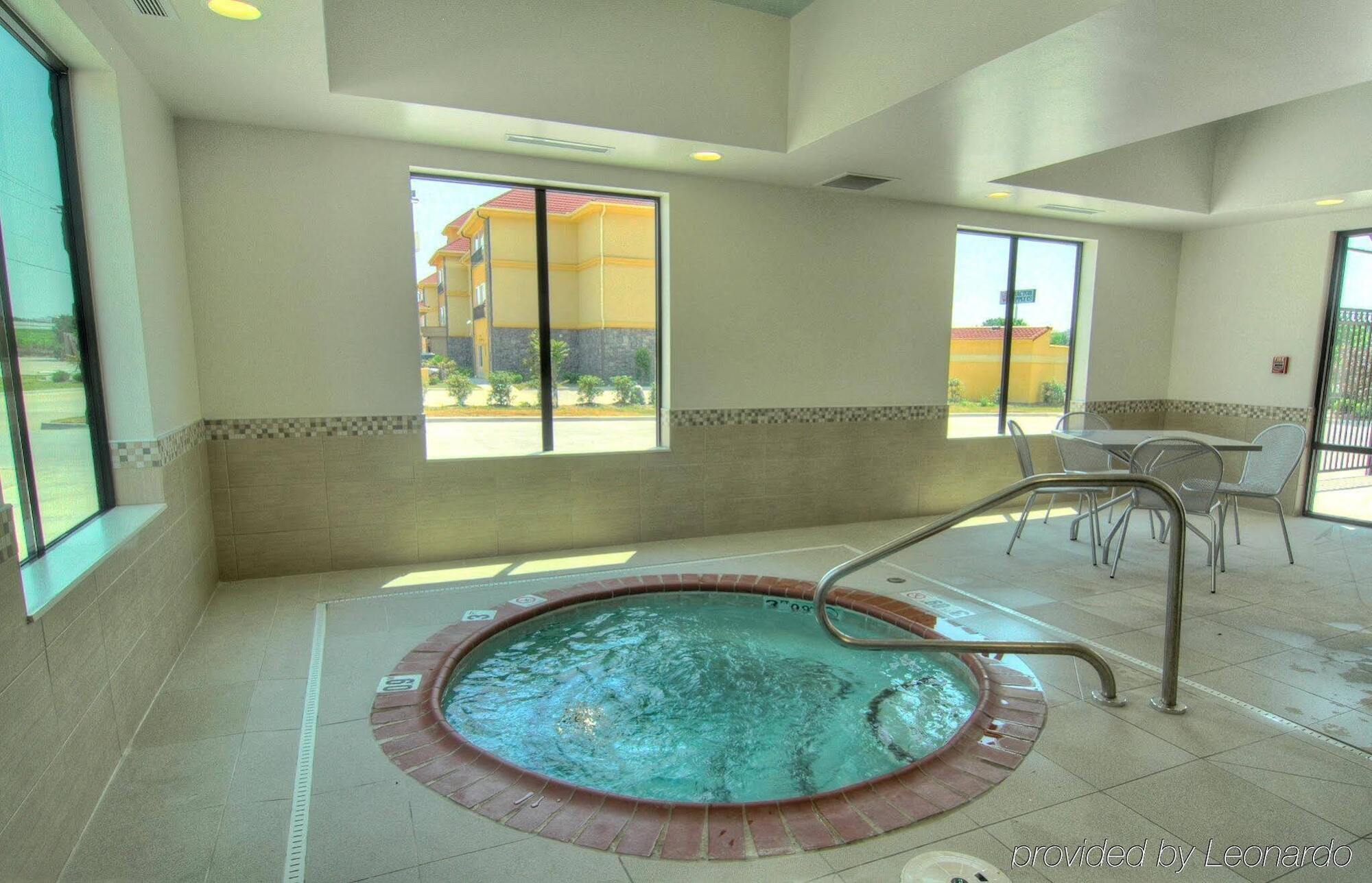 Holiday Inn Express Conway By Ihg Luaran gambar