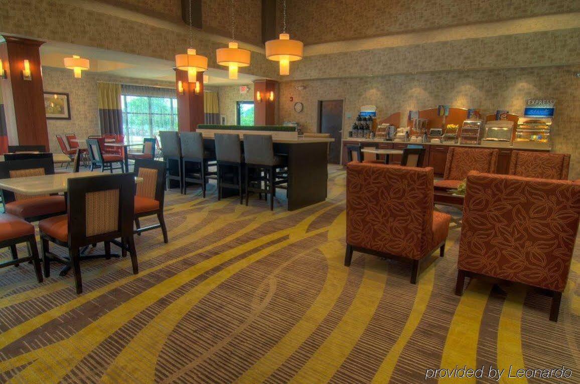 Holiday Inn Express Conway By Ihg Luaran gambar